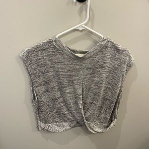 Crop grey activewear